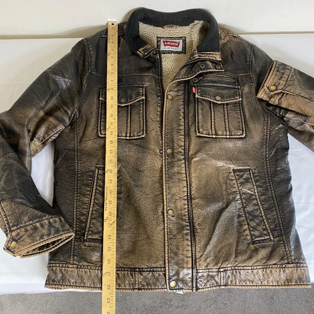Levi's brown distressed XL faux leather Trucker/biker style jacket - Picture 10 of 15